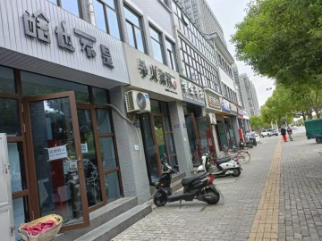 557桐乡传媒学院对面甜品烘焙店急转让【烘焙甜品店】