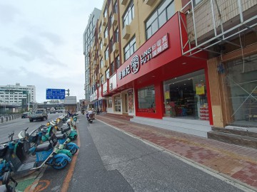 2052八佰伴对面临街零食店急转可空转【零铺纪】