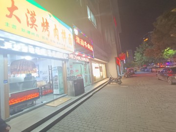 【恭喜成交】2238濮院凯旋路汽车站烧烤餐饮店转让【大漠烤肉拌面】