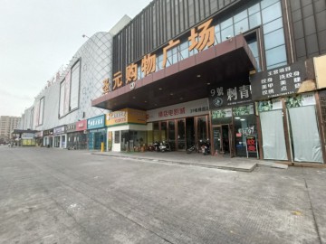 2320洪合圣元广场门口纹身店旺铺急转可空转